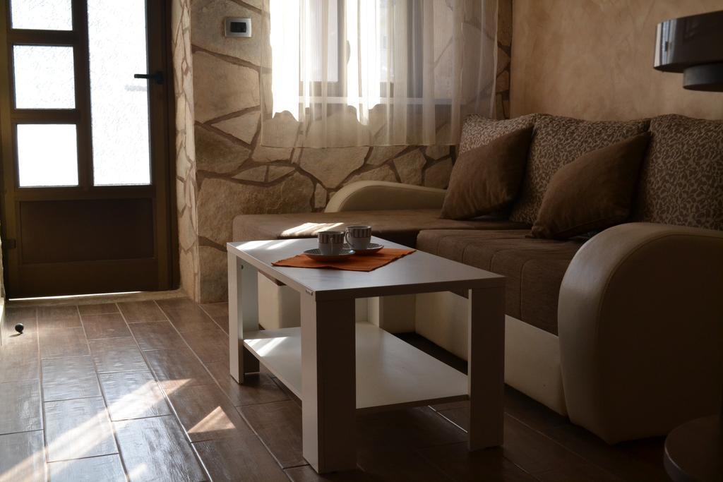 Lanterna Apartments Kotor Habitación foto
