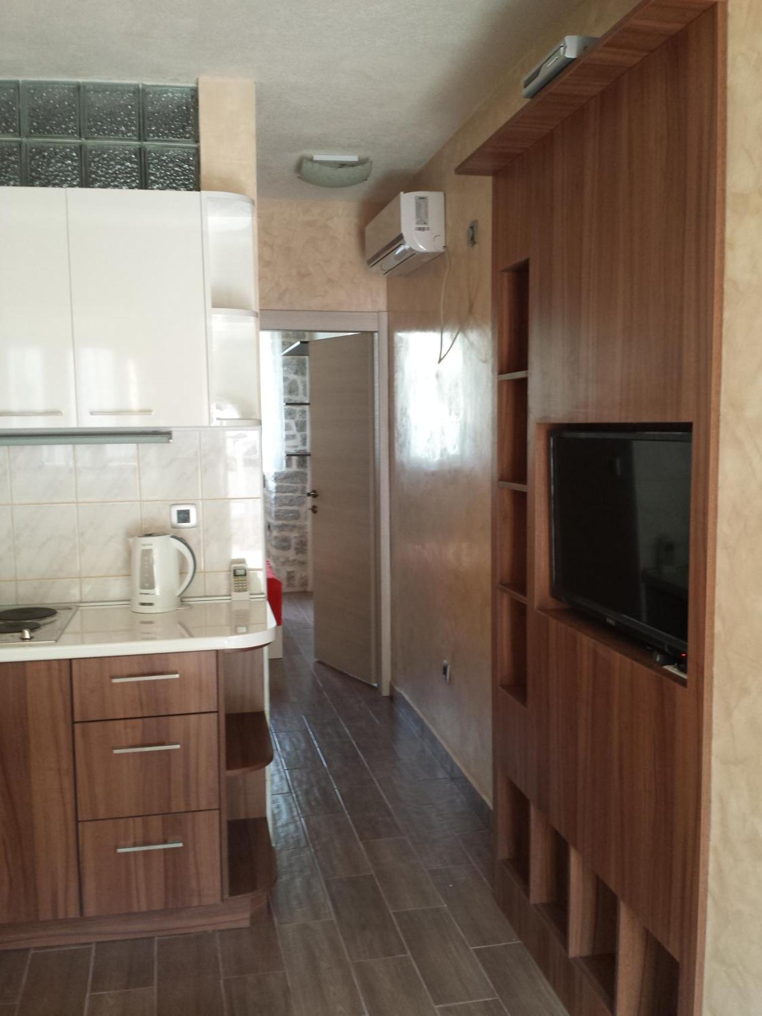 Lanterna Apartments Kotor Habitación foto