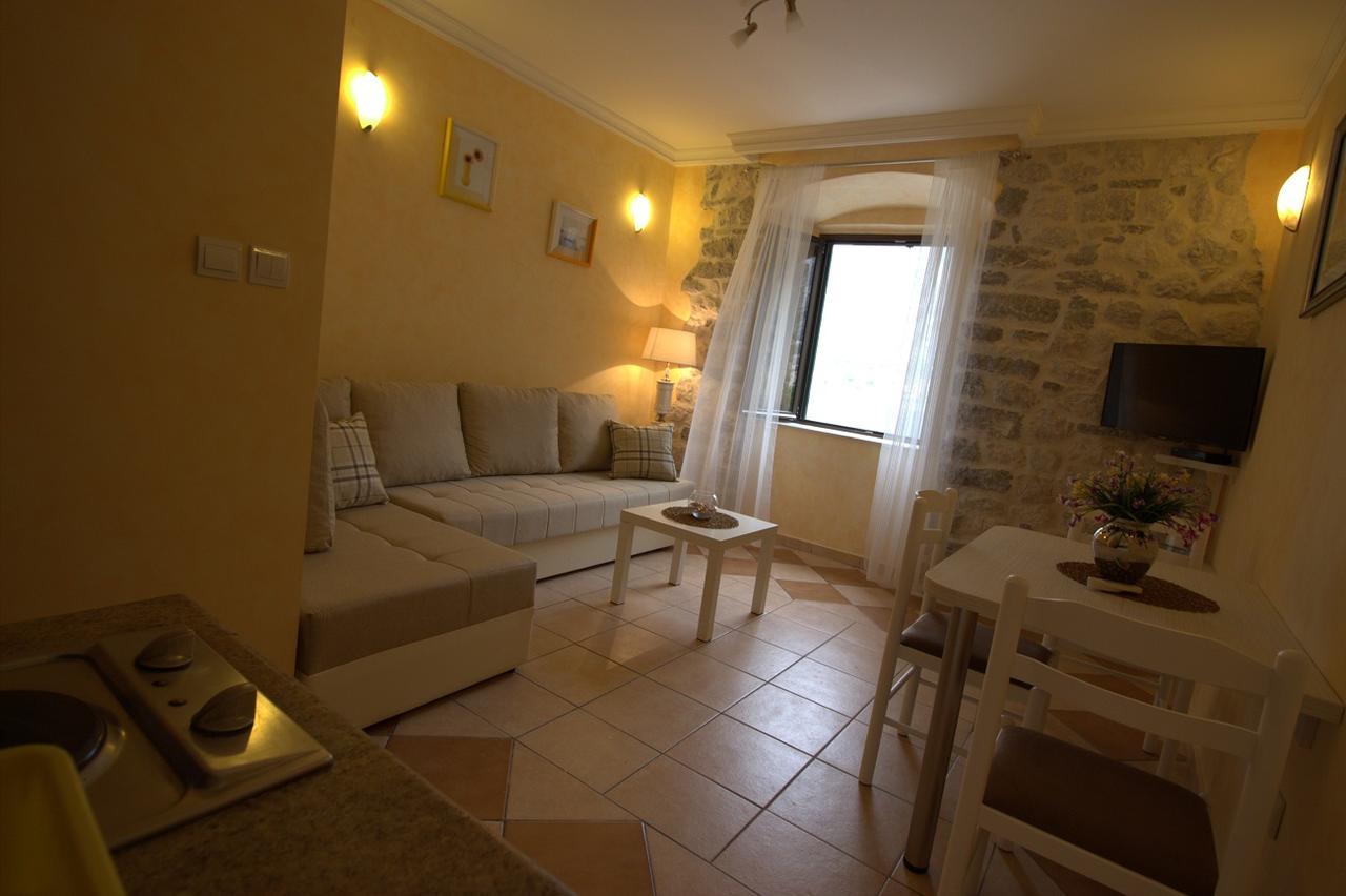 Lanterna Apartments Kotor Exterior foto